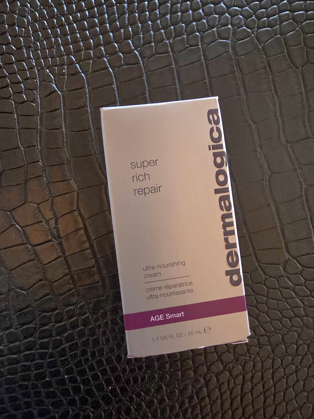 dermalogica Super Rich Repair Cream - White and Purple Accents